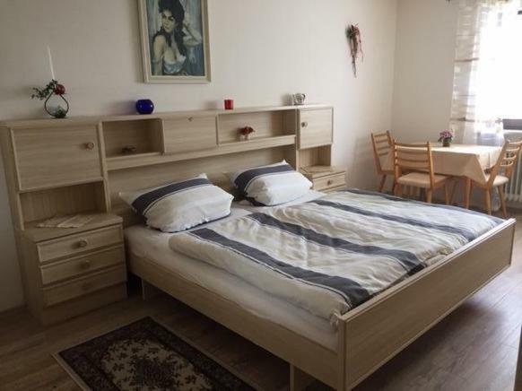 Nama Apartment *